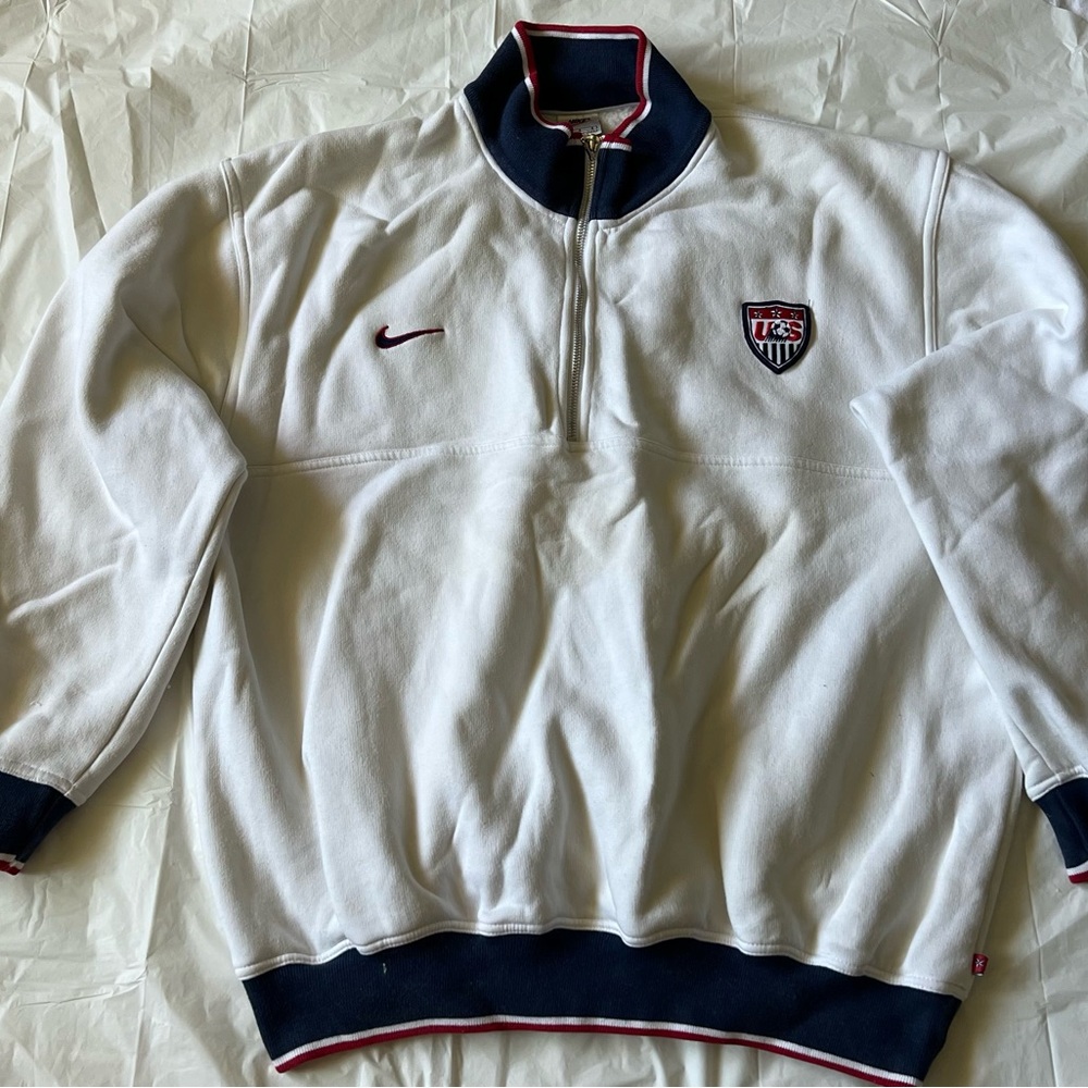 Vintage Nike , white colour, L size